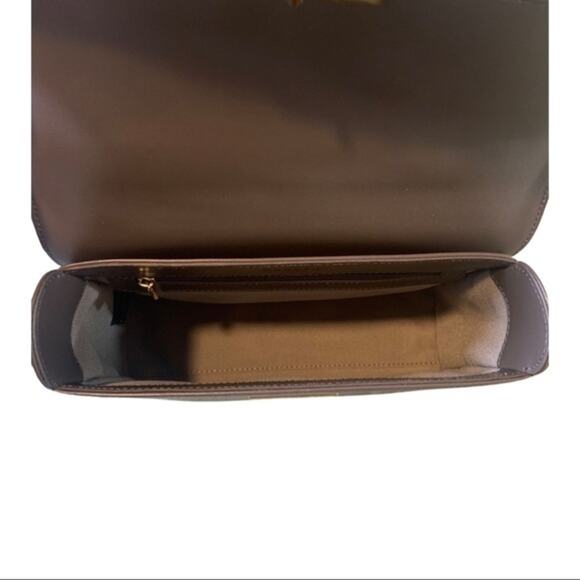 Brown Modern Leather Purse - Picture 14 of 16